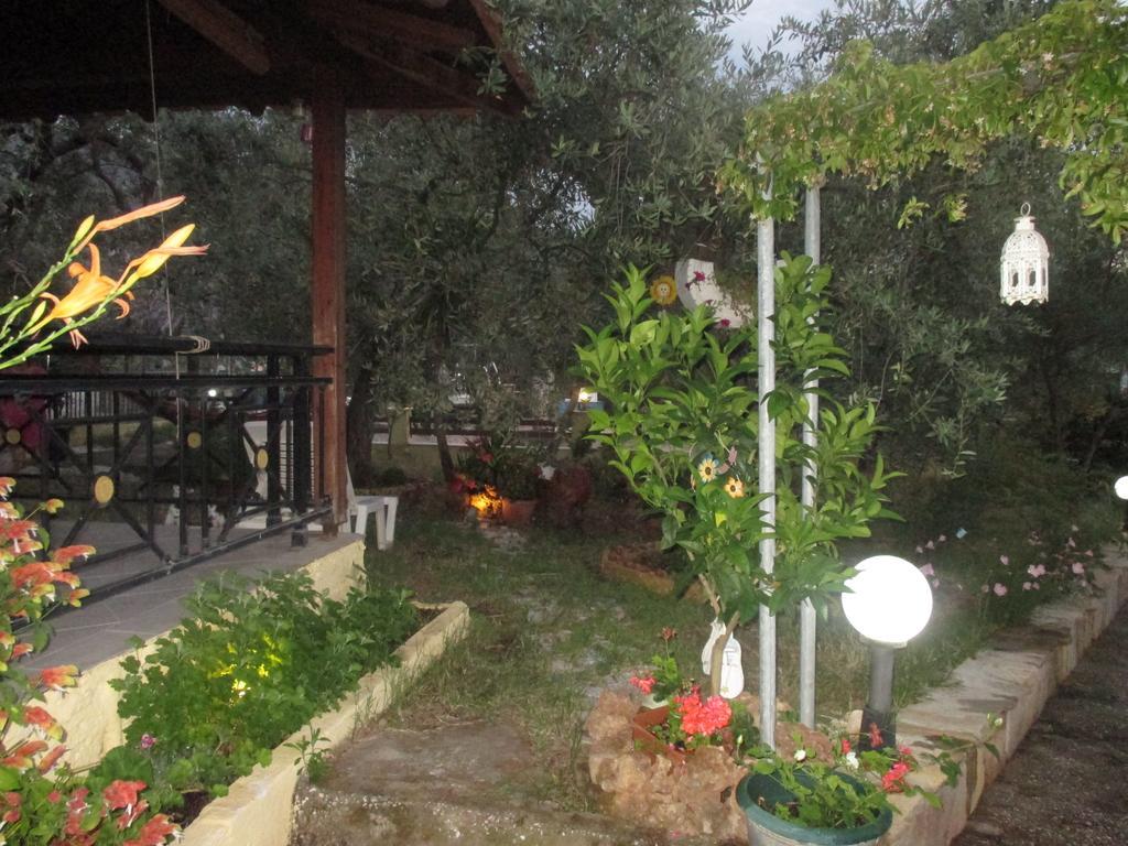 Skála Kallirákhis Elena'S House Gardenヴィラ エクステリア 写真